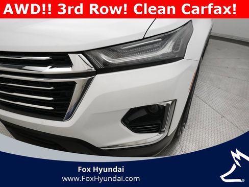 Used 2023 Chevrolet Traverse LT image 24