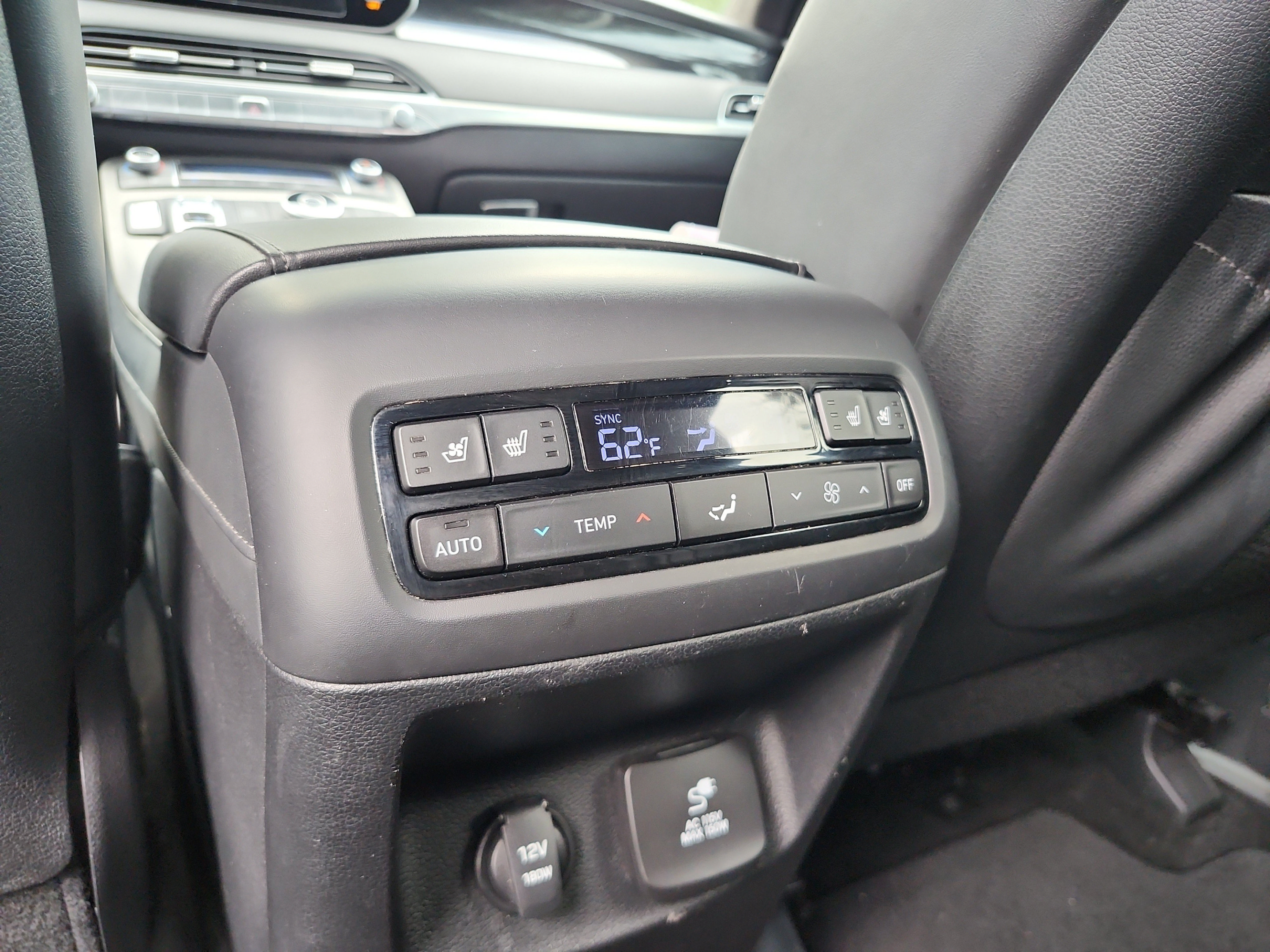 Used 2022 Hyundai Palisade Calligraphy w/ Cargo Package FWD image 15