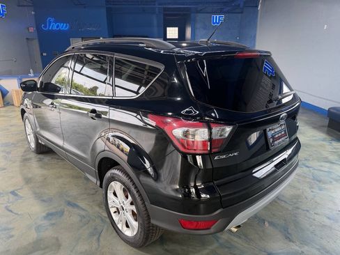 Used 2017 Ford Escape SE FWD image 14