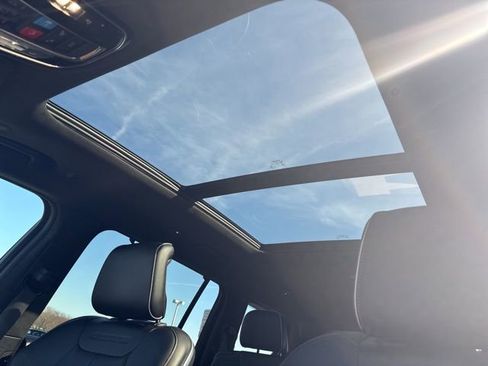 Used 2023 Jeep Grand Cherokee L Summit image 25