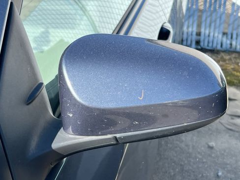 Used 2014 Toyota Corolla LE image 9