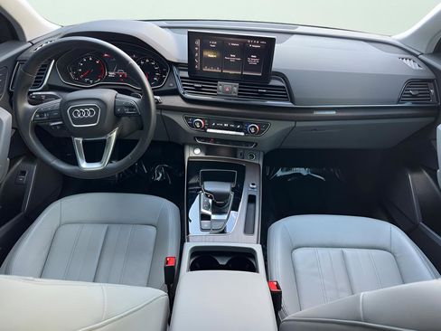 Used 2023 Audi Q5 2.0T Premium w/ Convenience Package AWD/4WD image 15