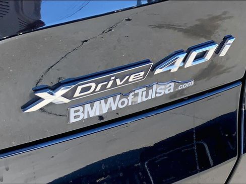 Used 2021 BMW X5 xDrive40i w/ Premium Package image 11