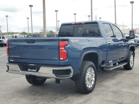Used 2025 Chevrolet Silverado 2500 LTZ w/ LTZ Premium Package image 8