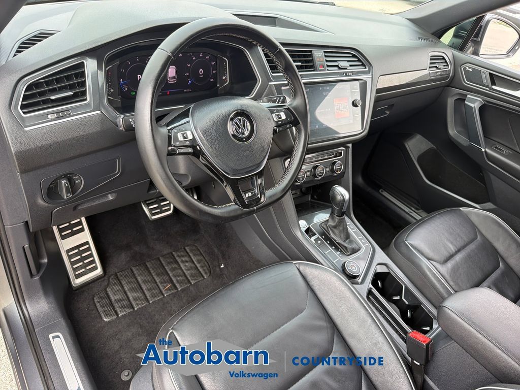 Used 2020 Volkswagen Tiguan SEL Premium R-Line AWD/4WD image 8