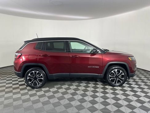 Used 2022 Jeep Compass Limited AWD/4WD image 10