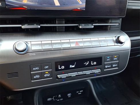 Used 2024 Hyundai Kona SEL image 15