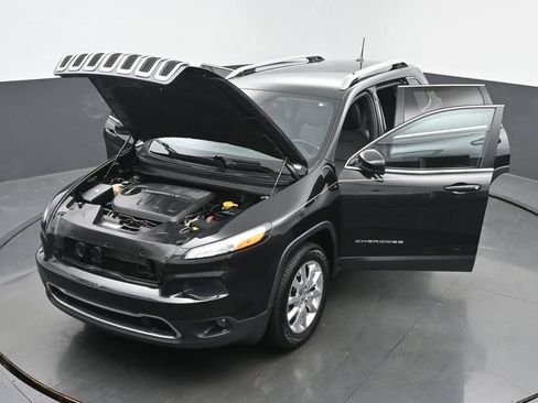 Used 2016 Jeep Cherokee Limited AWD/4WD image 57
