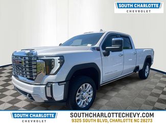 Used 2024 GMC Sierra 3500 Denali w/ Denali Reserve Package AWD/4WD video 1