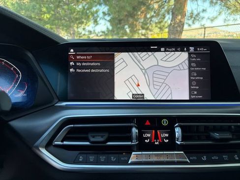 Used 2020 BMW X5 xDrive40i w/ M Sport Package AWD/4WD image 28
