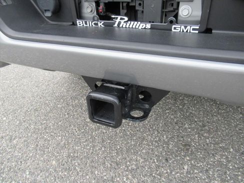 Used 2024 GMC Sierra 1500 AT4 AWD/4WD image 30