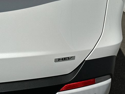 Used 2026 Kia Carnival LXS FWD image 34