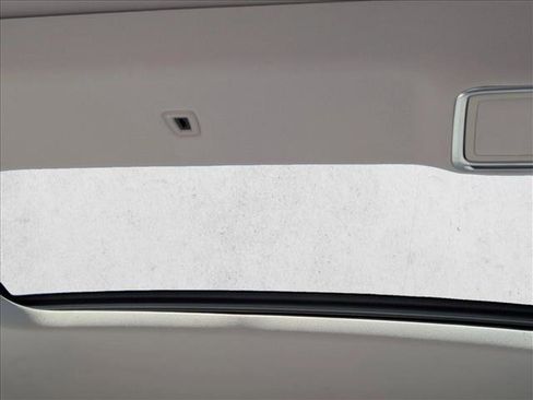 Used 2016 Mercedes-Benz S 550 Sedan image 17