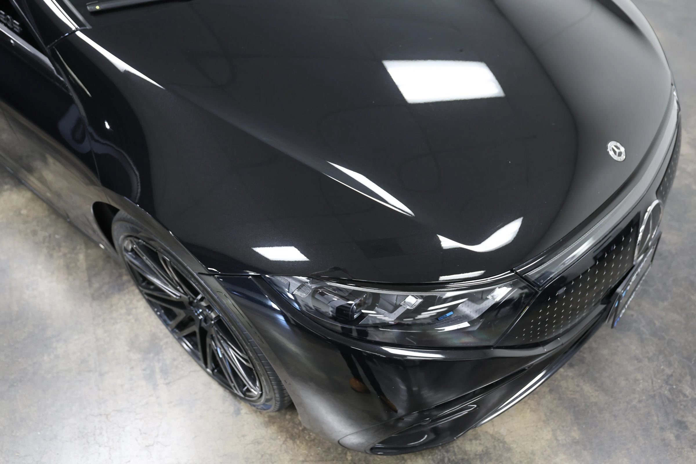 Used 2022 Mercedes-Benz EQS 580 4MATIC Sedan image 12
