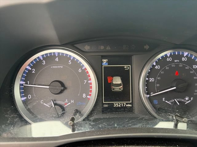 Used 2019 Toyota Highlander LE FWD image 10