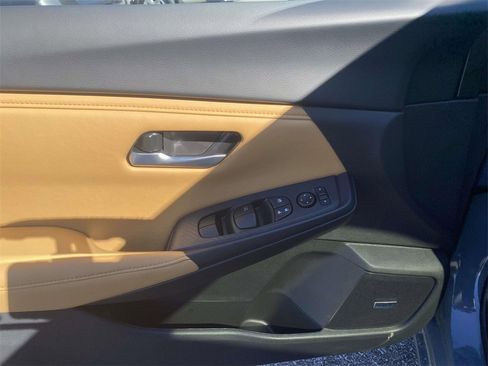 New 2025 Nissan Sentra SV w/ SV Premium Package image 13