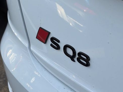 Used 2025 Audi SQ8 Premium Plus AWD/4WD image 5