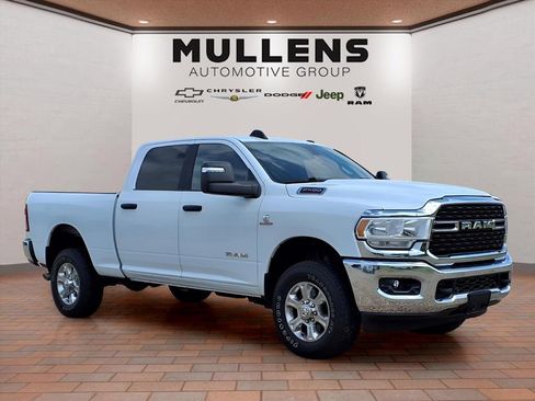 Used 2024 RAM 2500 Big Horn w/ Off Road Package image 2