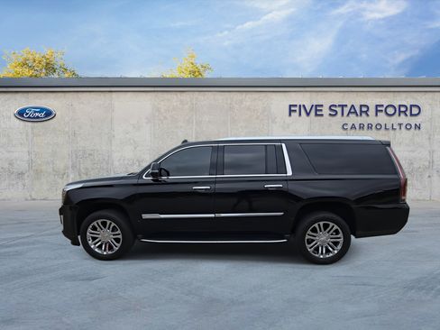 Used 2019 Cadillac Escalade ESV 2WD image 5