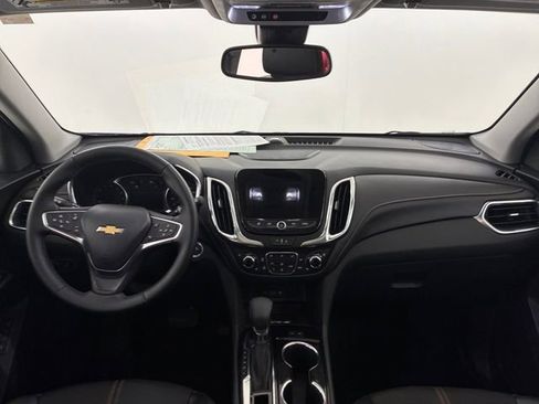 Used 2024 Chevrolet Equinox Premier image 20