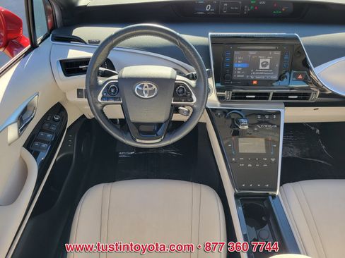 Certified 2017 Toyota Mirai Base image 11