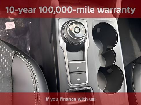 Used 2025 Ford Escape SE FWD image 15