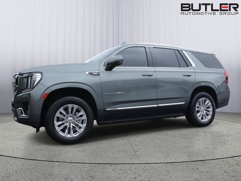Used 2024 GMC Yukon SLT w/ SLT Luxury Package AWD/4WD image 1