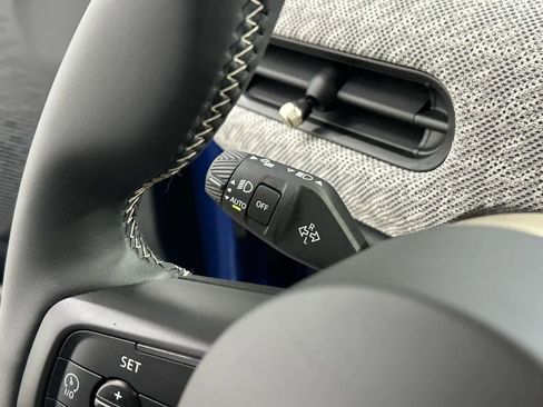 Certified 2025 MINI Cooper 2-Door Hardtop image 14