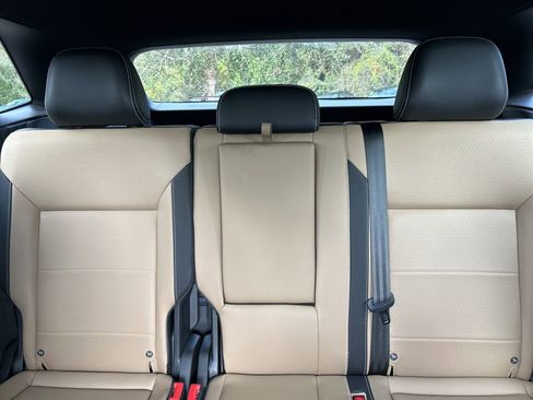 Used 2022 Volkswagen Atlas Cross Sport SE image 14