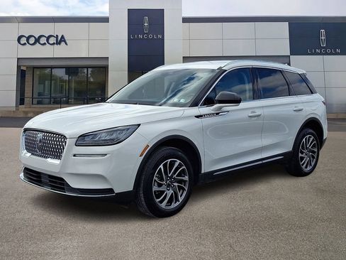 Certified 2022 Lincoln Corsair AWD w/ Equipment Group 101A image 3