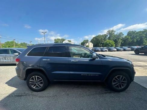 Used 2020 Jeep Grand Cherokee Limited w/ Premium Lighting Group AWD/4WD image 2