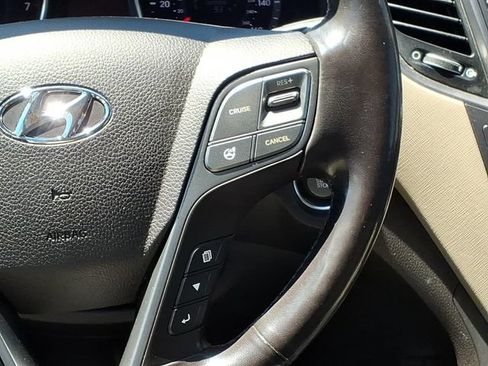 Used 2013 Hyundai Santa Fe Limited w/ Technology Pkg AWD/4WD image 12