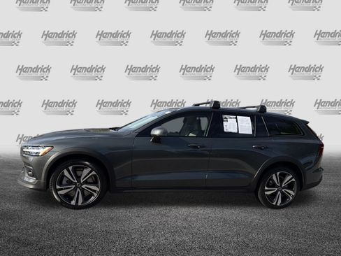 Used 2026 Volvo V60 B5 Cross Country Plus w/ Protection Package Premier AWD/4WD image 7
