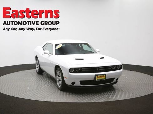 Used 2022 Dodge Challenger SXT image 48