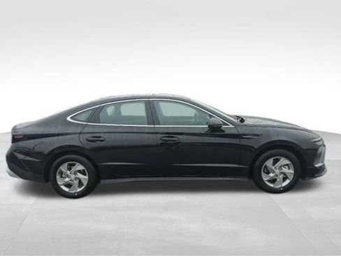 New 2026 Hyundai Sonata SE FWD image 4