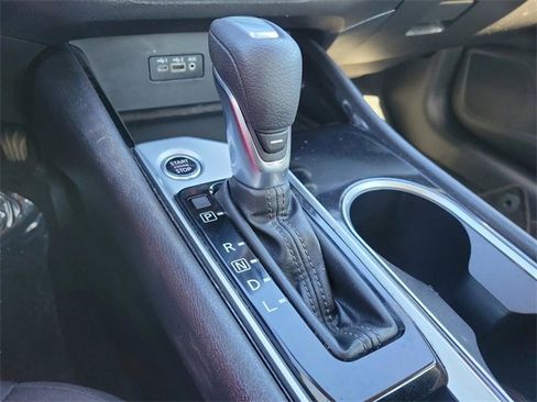 Used 2024 Nissan Altima 2.5 SV image 23