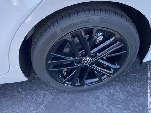 New 2026 Toyota Camry SE image 9