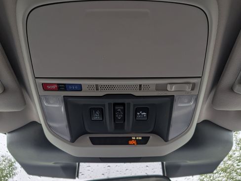 Used 2023 Subaru Forester Limited AWD/4WD image 39