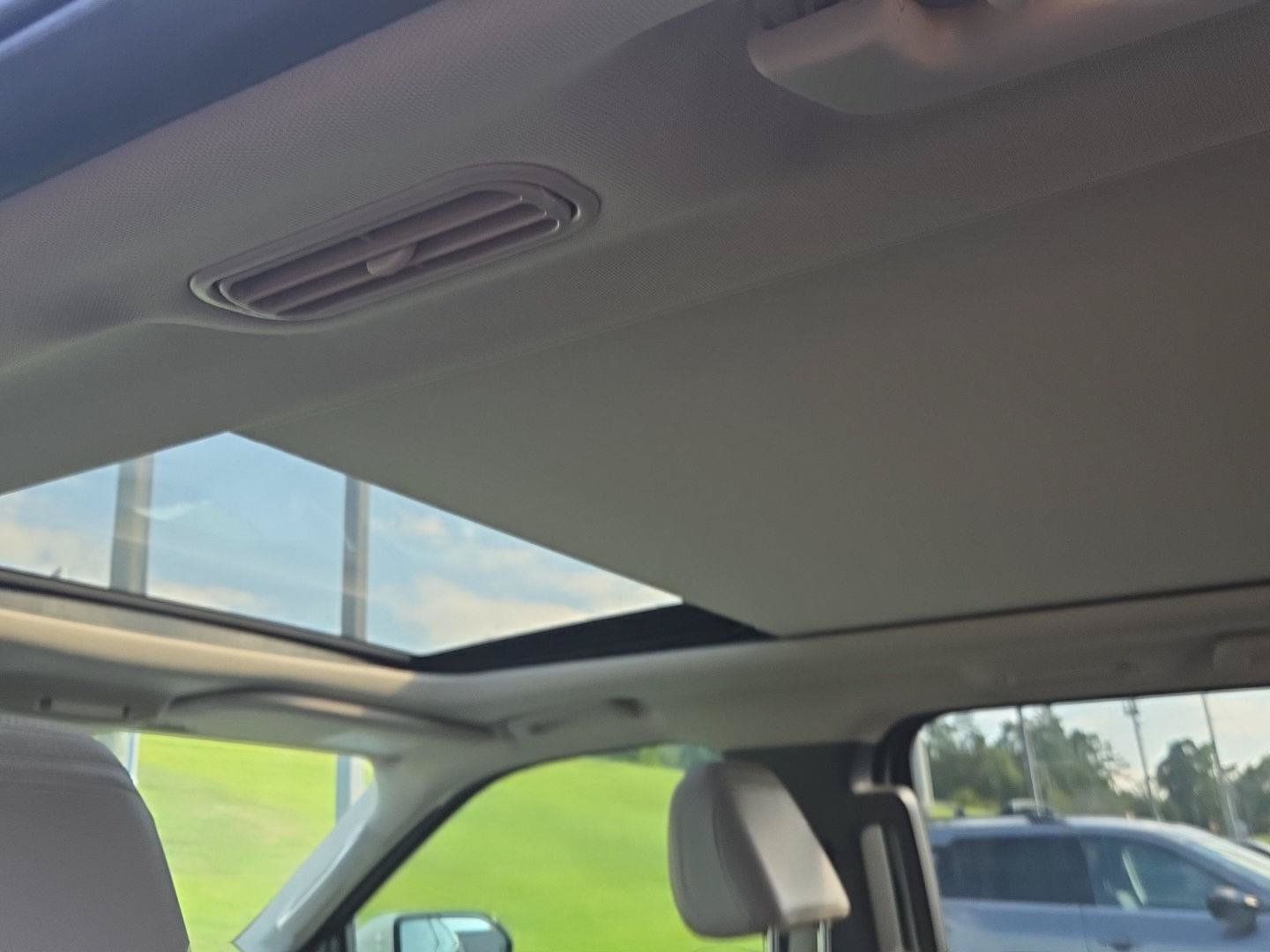 Used 2021 Ford Expedition Limited RWD image 7