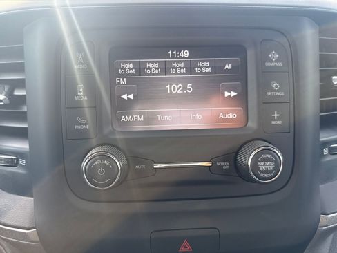 Used 2023 RAM 2500 Tradesman w/ Chrome Appearance Group image 19