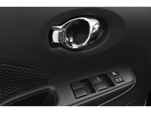 Used 2015 Nissan Versa Note SV image 45