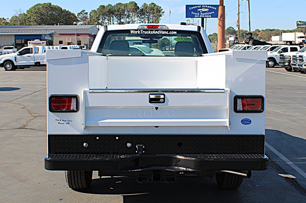 Used 2027 Ford F250 XL RWD image 16
