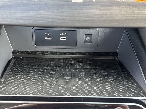 Used 2025 Nissan Murano SV image 26