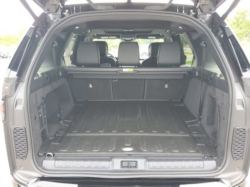 New 2026 Land Rover Discovery Dynamic SE AWD/4WD image 33