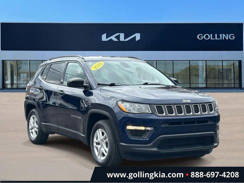 Used 2018 Jeep Compass Sport image 1