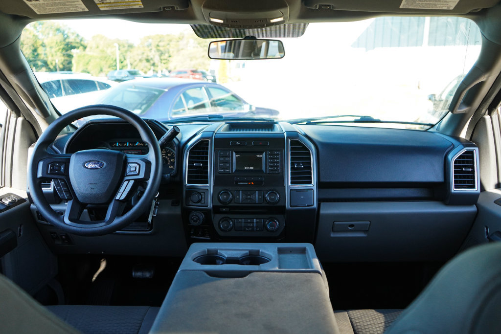 Used 2016 Ford F150 XLT w/ Trailer Tow Package AWD/4WD image 10