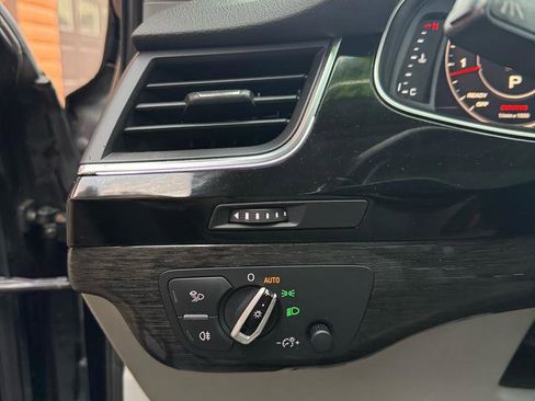 Used 2018 Audi Q7 3.0T Premium Plus w/ Premium Plus Package AWD/4WD image 8