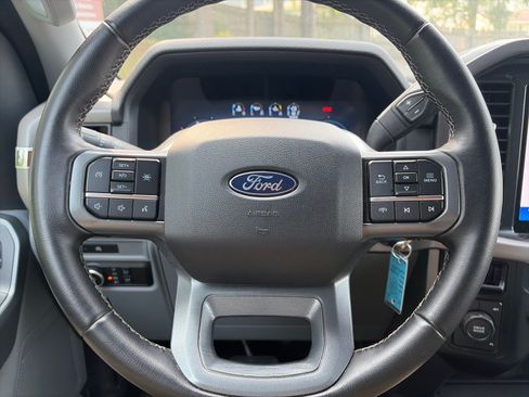 Used 2025 Ford F150 XLT w/ Equipment Group 301A Standard AWD/4WD image 28