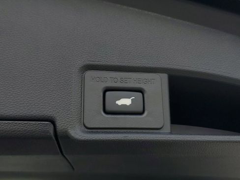 New 2026 Acura RDX SH-AWD image 10