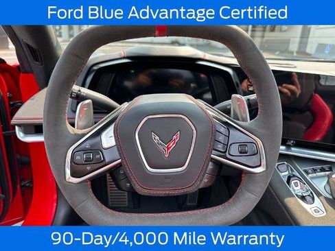 Used 2022 Chevrolet Corvette Stingray Premium Conv w/ Z51 Performance Package RWD image 20